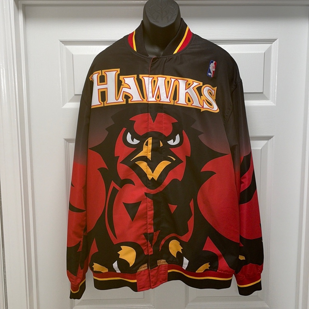 COPY - Mitchell and Ness Atlanta Hawks Warm up Jacket